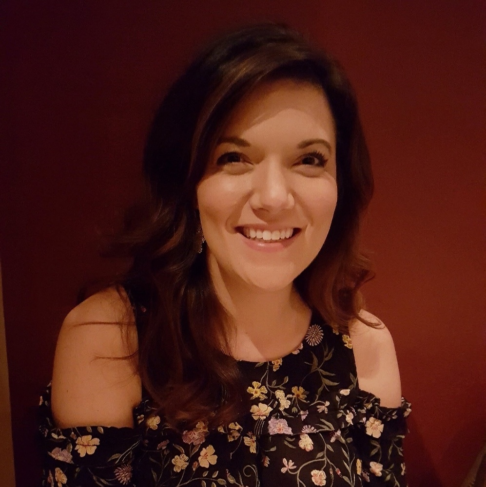 Meet your Posher, Cassandra